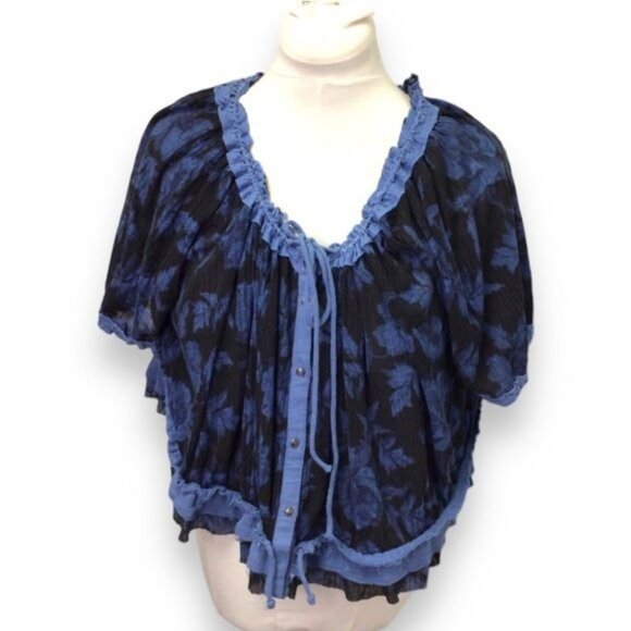 Free People Women’s Perfect Day Button Front Crop Top, size L - Picture 3 of 9